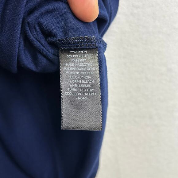 Woman's Causal Top Bundle - Size L Normcore - Picture 8 of 15